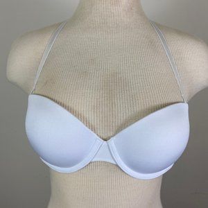 Candie's white bra with configurable straps